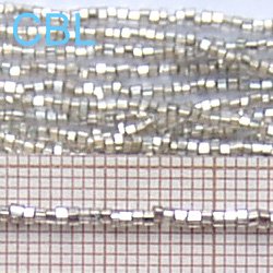 Perles facettes sur fil 01/04