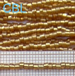 Perles tubes sur fil 02/02