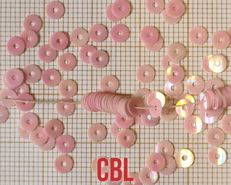 Paillettes sur fil PA 23/24