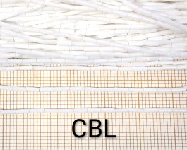 Perles tubes sur fil 90/04