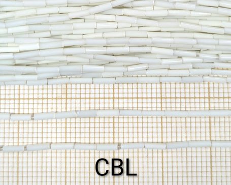 Perles tubes sur fil 90/07